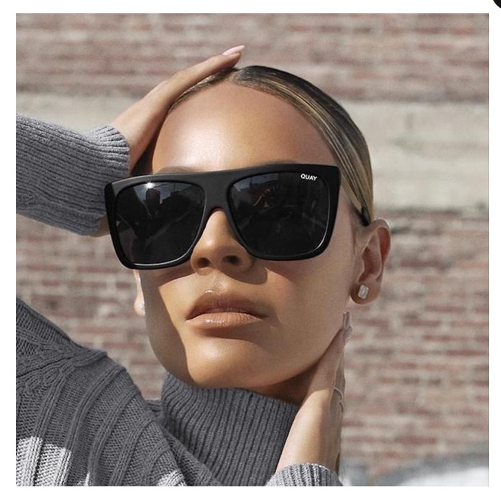 Limited Edition Quay x Desi OTL II Black Oversized Sunglasses - great condition.